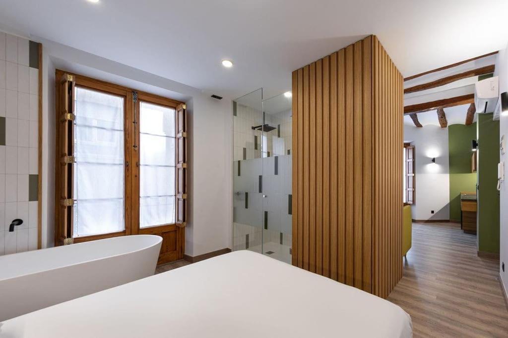 アルコイPrecioso Loft Con Banera De Islaアパートメント エクステリア 写真