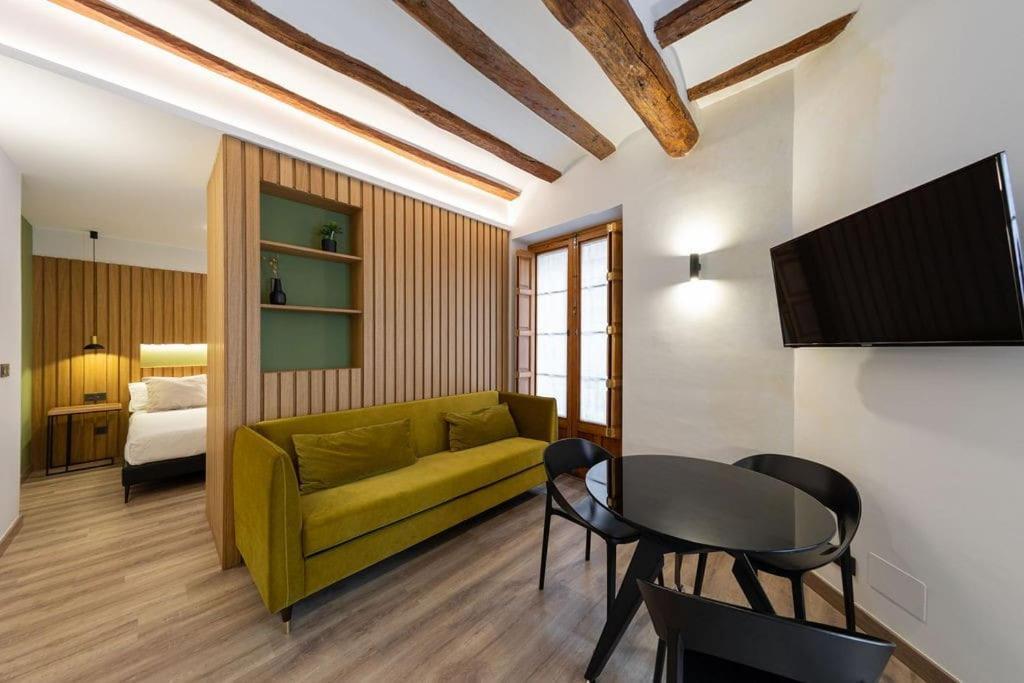 アルコイPrecioso Loft Con Banera De Islaアパートメント エクステリア 写真